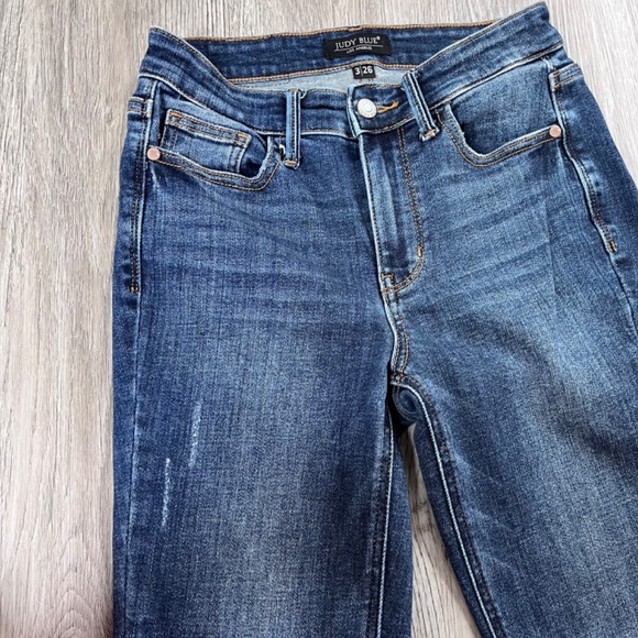 JUDY BLUE KNOXVILLE VINTAGE CUT HEM MID RISE SKINNY JB82527dk 3/26 distressed - Picture 8 of 8